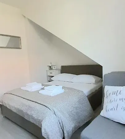 Roso Apartman *